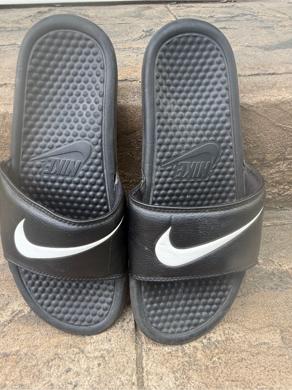 Nike slides Benassi Black Swoosh slides sandals